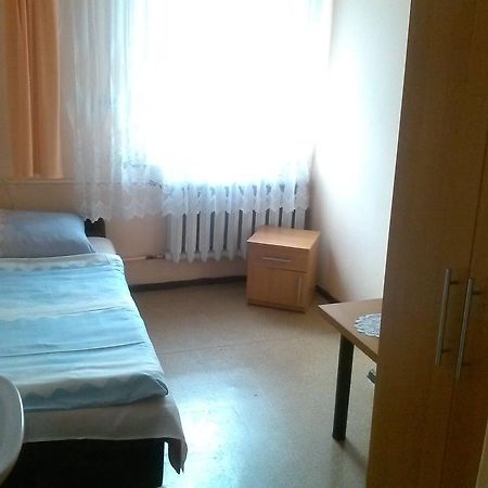 Pod Zielonym Kogutem Hostel Duszniki Zdrój Δωμάτιο φωτογραφία