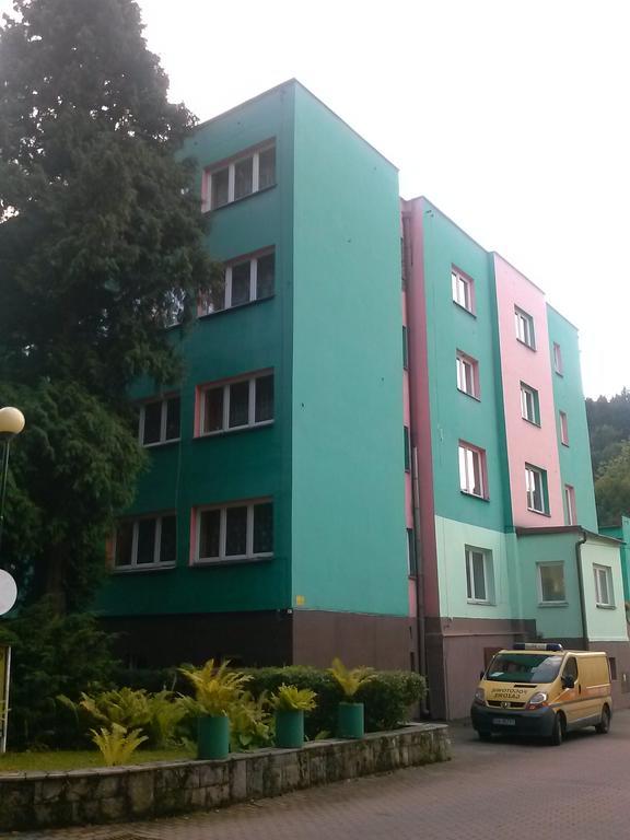 Pod Zielonym Kogutem Hostel Duszniki Zdrój Εξωτερικό φωτογραφία